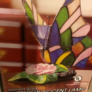 Stained Glass Butterfly Accent Lamp